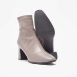 Flora Bella Women Solid Boots With Zip Closure And Block Heels